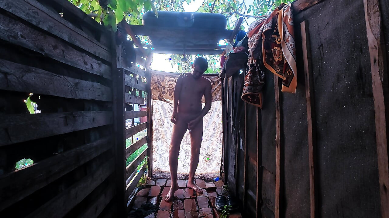 Outdoor Blowjob POV Muscular Guy