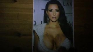 Трибьют спермы для Kim Kardashian 3