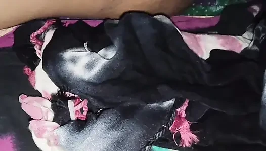 Desi Step Sister Wants To Eat Cum