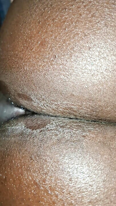 I Bounced on the Biggest Dick in Africa Until I Ejaculated in Three Seconds