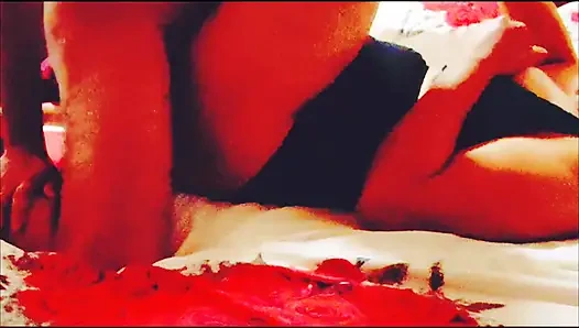 Srilankan derty üvey anne sikişiyor, büyük yarak boşalması