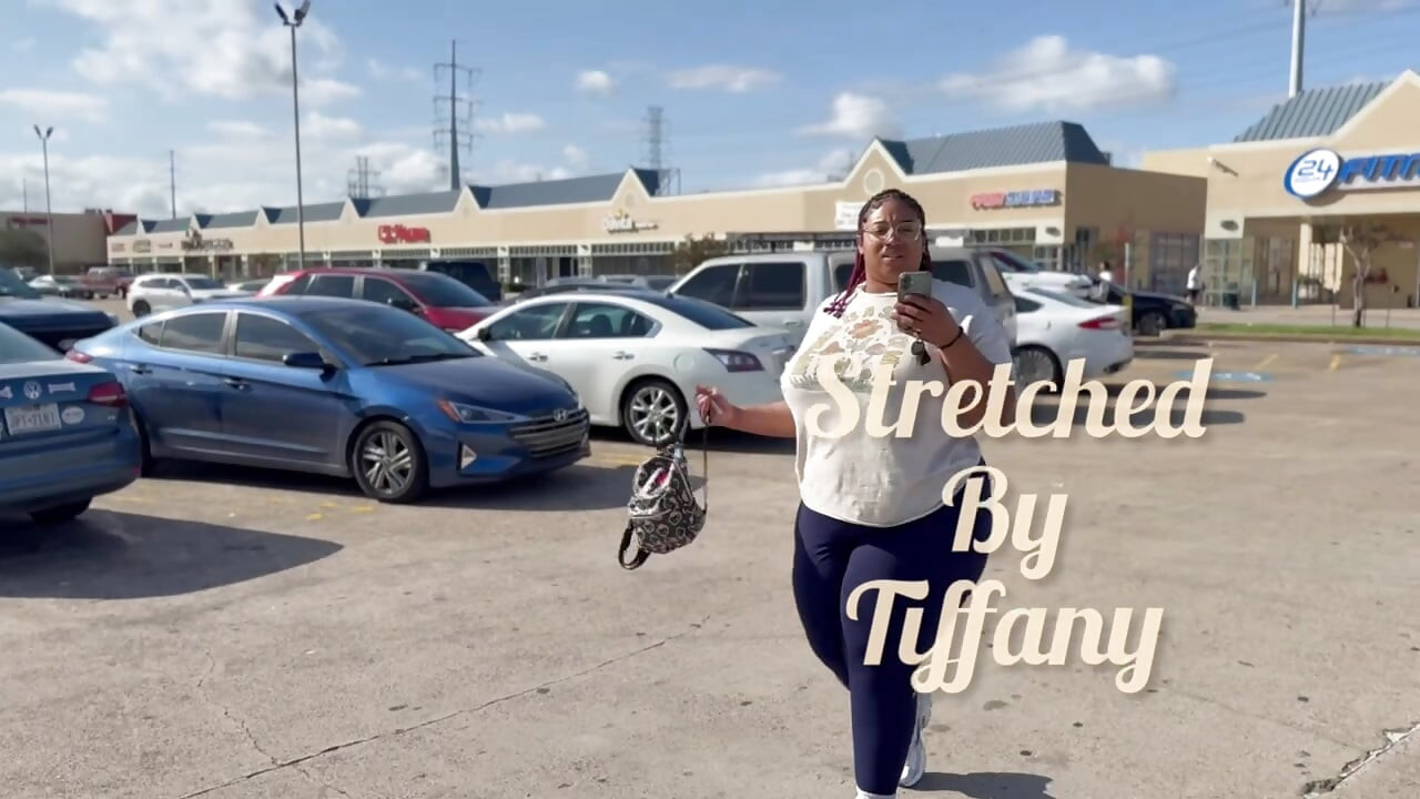 Tiffanyn venyttämä