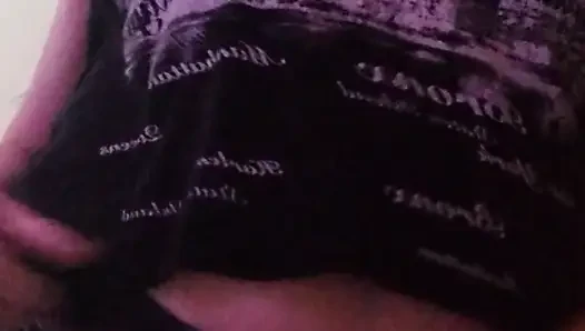 Standing Intense Orgasm with Princess Udders!