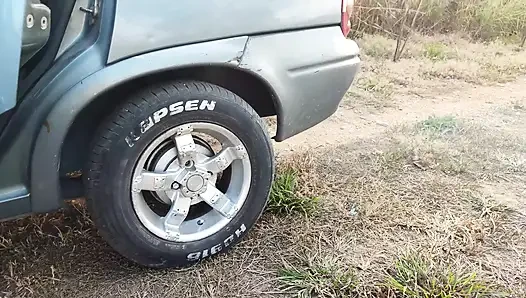 I masturbate inside the car and end up with a big squirt after pumping pedals