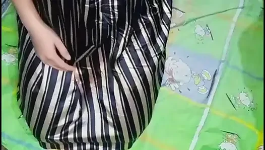 Gadis chindo porno indo mengirim pap dari memeknya ke pacar