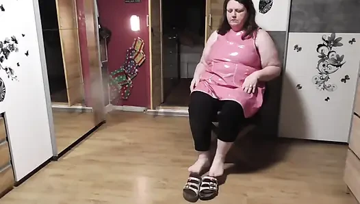 In the Rubber Apron I Flatten the Slippers