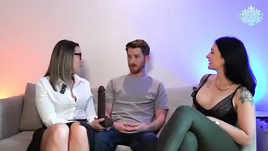 Она обожает его, но она все еще жаждет большего!