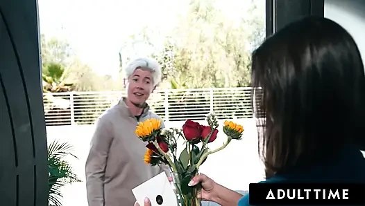ADULT TIME - Horny MILF Lexi Luna Without Glasses Thinks Busty Stepdaughter Hailey Rose Is Her Date