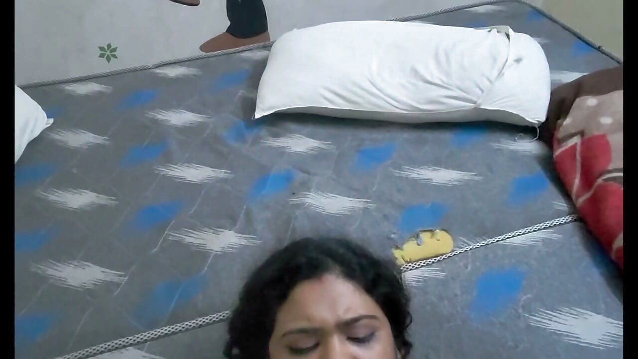 インドのエロいデシの義理の妹とセックス　義妹とのヒンディー語音声セックス