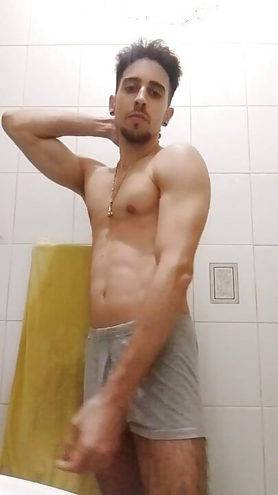 เปลื้องผ้าเซ็กซี่