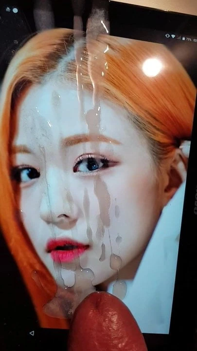 Fromis9 Chaeyoung tribute