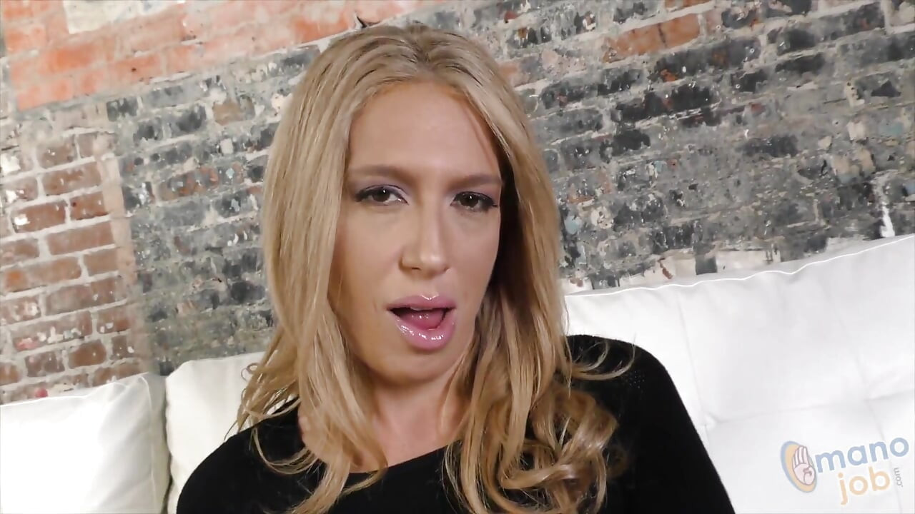Stepmom's Dirty Secret