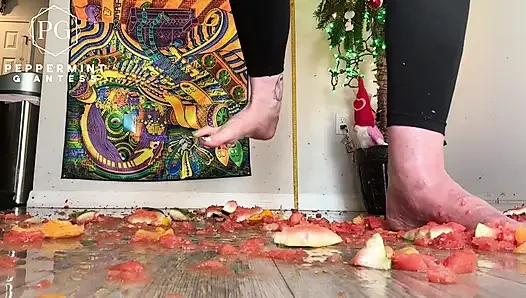 67 raksasa ukuran 16 slo-mo foot crush slow mo oranges & watermelon destruction
