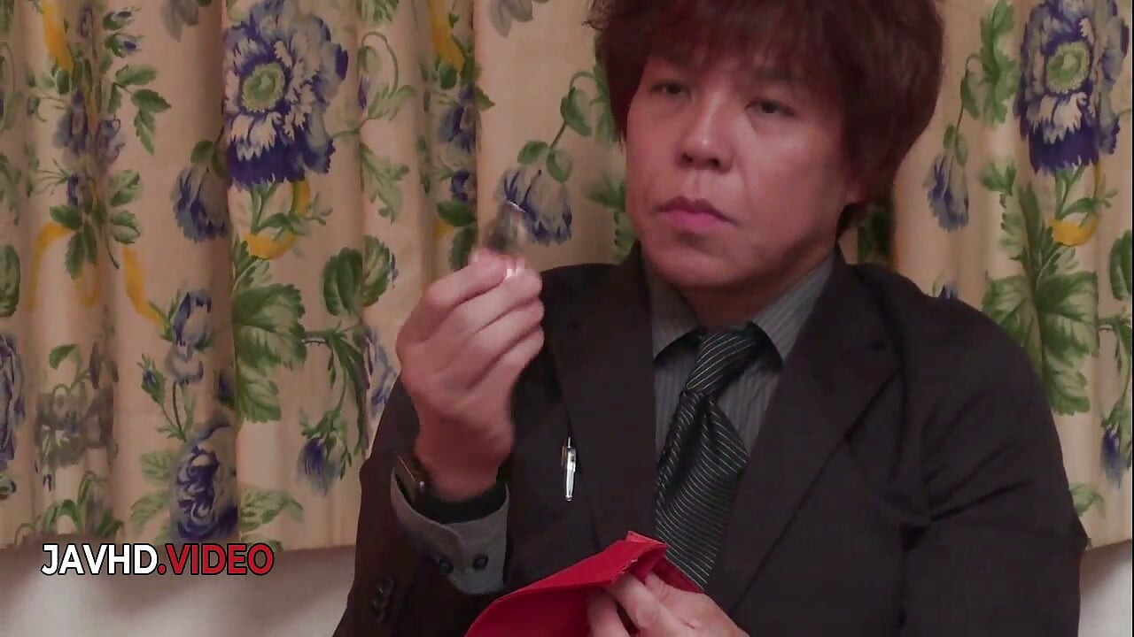 Miu Suzuha Gives Intense Cock Sucking in Black Stockings