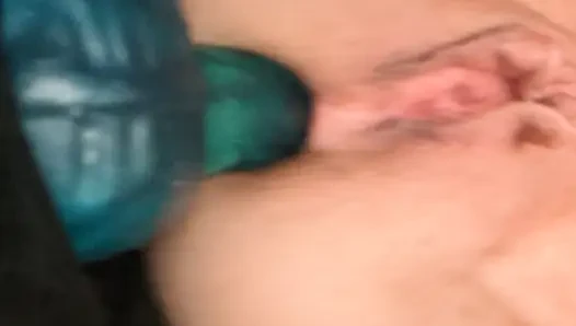 Anal mit neuem Kissen MILF GILF solo selbstgedrehte milf heiß aus nächster nähe