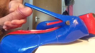 bonitos zapatos azules