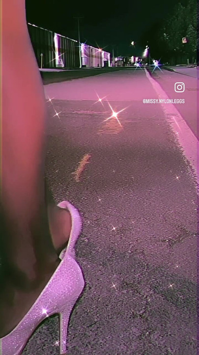 Pantyhose & High Heels outdoor