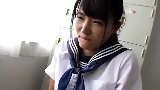 Okuldan sonra fısıltı - at kuyruklu sway ve gizli bir ilk birlik