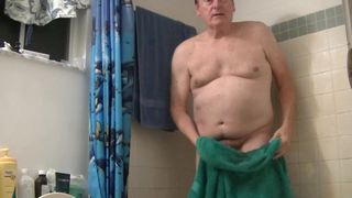 Banho, fazer a barba, prepúcio, bunda, exercício