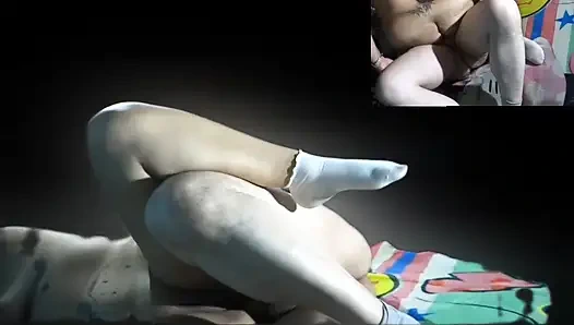 This ass has no bottom swallows