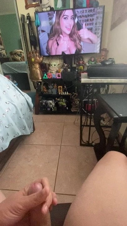 Arigameplays Twitch Streamer Cum tribute requests