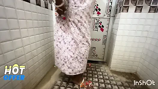Hintli transseksüel ile seks