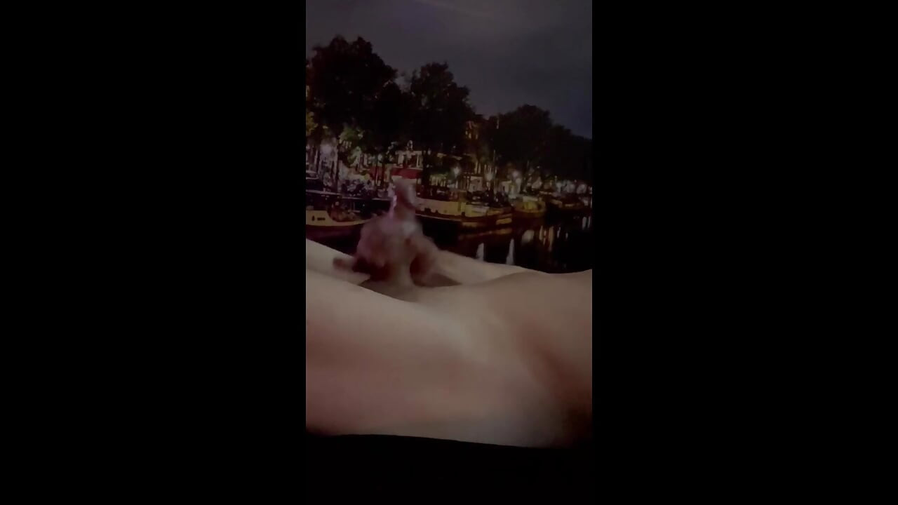 Bila sam opet sama neko vrijeme!! koja dolazi sjesti na mene sa svojom lijepom pičkom Opet sam bio sam koja žena dolazi da mi pomogne da se jebem tko me dođe jebati