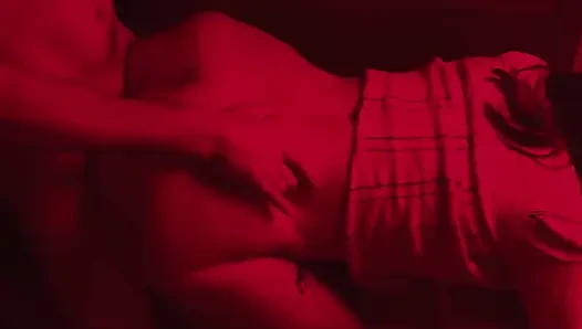 Sudut Tinggi Kamar Merah
