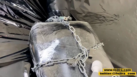 Fejira com  Multi-layer Zentai, chains wrapped mummy bondage orgasm