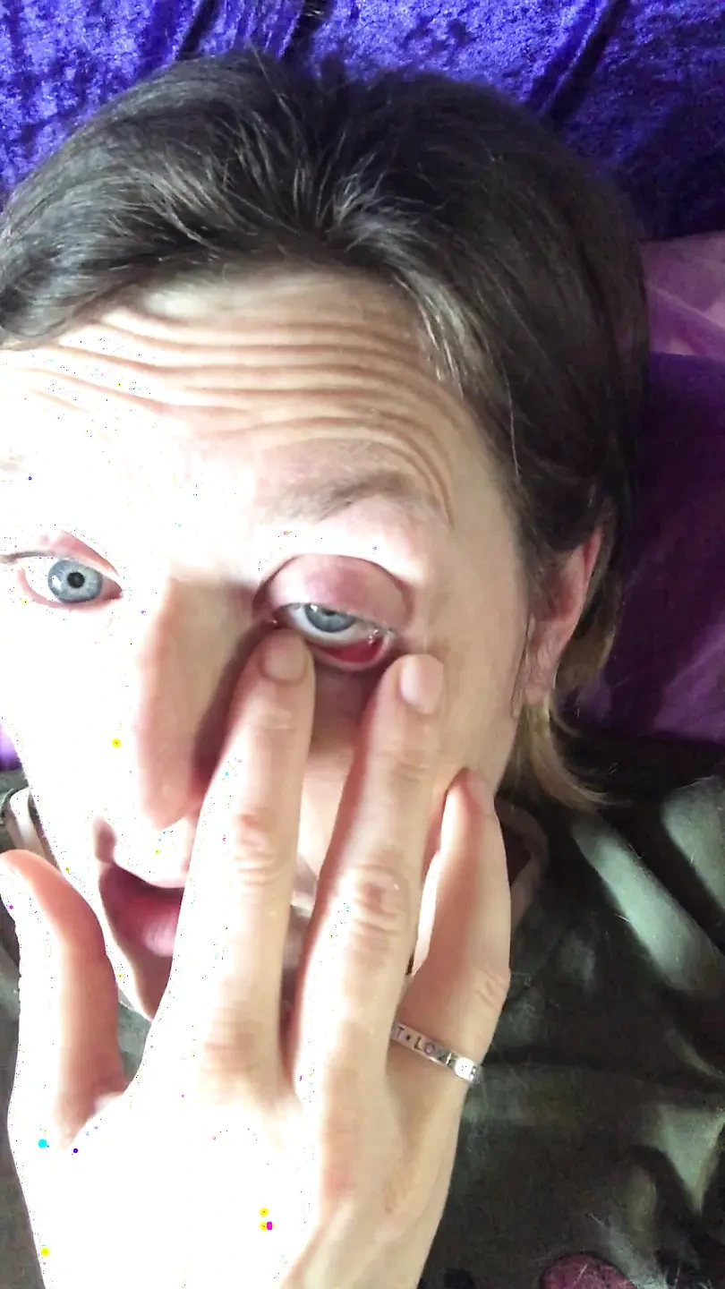 幻想关于Curvyteenqueen使我如此多, 它立即让我喷. 第一部分