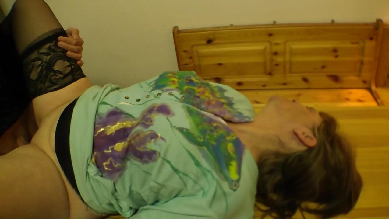 सौतेली मम्मी Heidi का चारागाह पर सामना