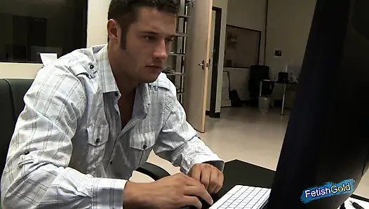 Busty ebony gets her pussy destroyed by muscular white guy at first date