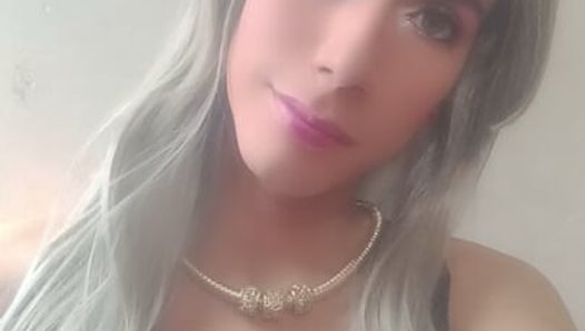 Femboy Colombiana lista para mis seguidores 