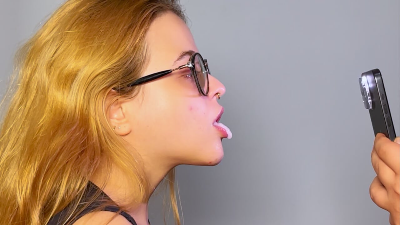 Blonde Slut Asked to Be Filmed Swallowing Cum to Send to Her Ex