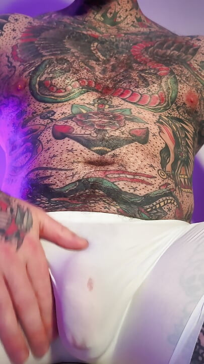 FULL VIDEO - Tattooed Dom Big Dick Cumshot Solo