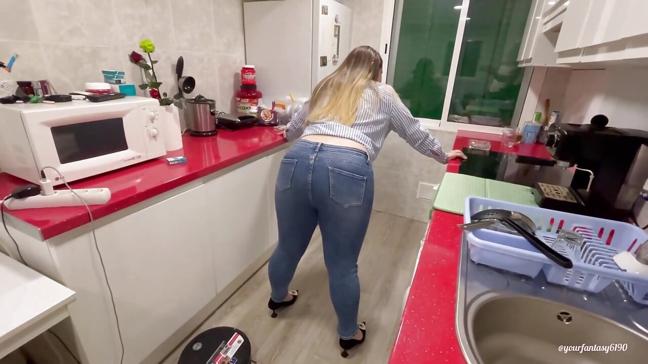 Walking and farting in jeans and heels