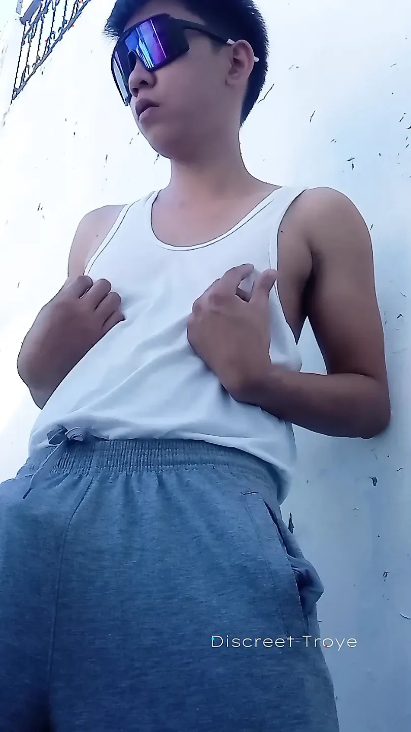 Asian Boy Huge Veiny Cock - Pinoy Daks Jakol