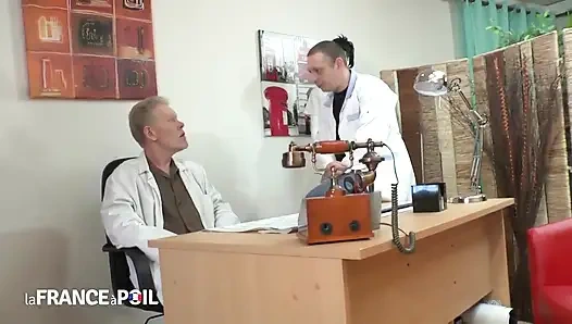 Big Brunette Bitch Gets Shaved and Fist Fucked