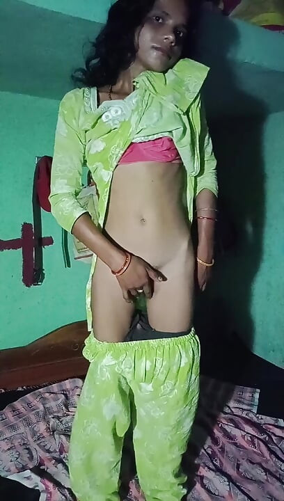 Gadis desi chut cantik keras