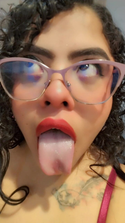I’m feeling just sweet enough to keep you curious and just bold enough to keep you watching