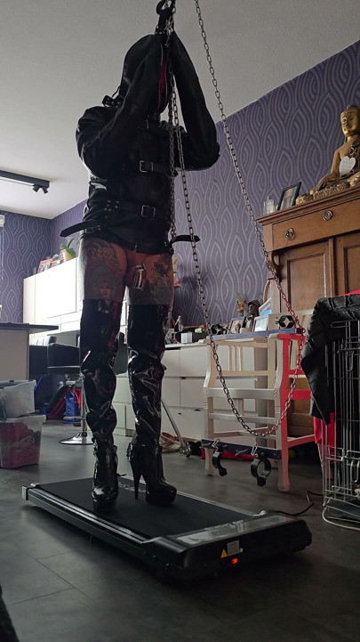 Gym Time for Hunny Slave