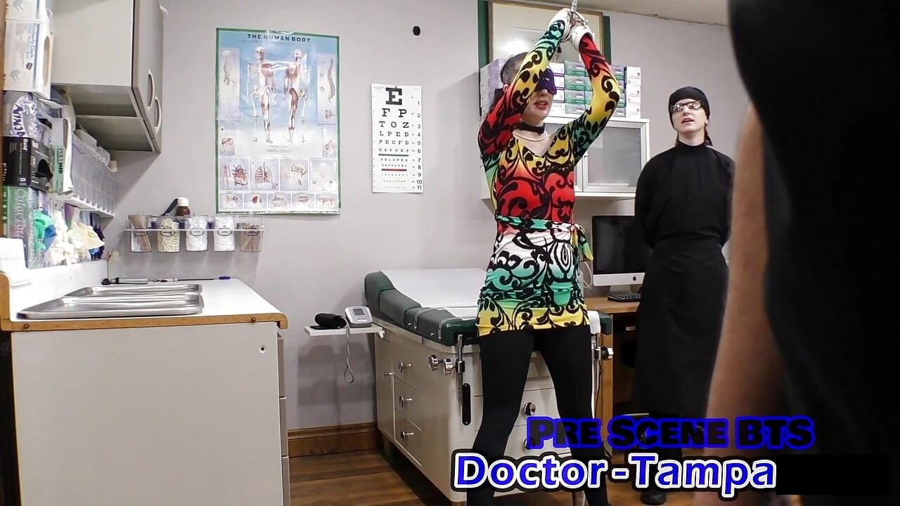 Dr Tampa - neem geen ritten van vreemden - Luci Starr