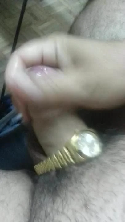 my mother-in-law gold wristwatch reloj de oro de mi suegra