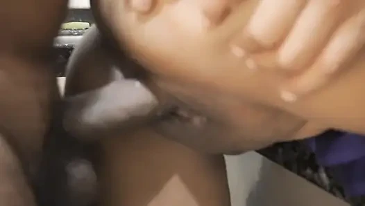 Ateşli Hintli kadın yaşlı kayınpeder tarafından sert sikiliyor