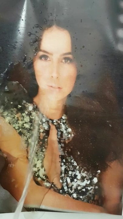 Lena vollgepisst