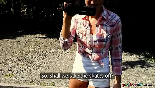 Girlfriends XXX - красивые лесбиянки пальцами друг друга в ванне