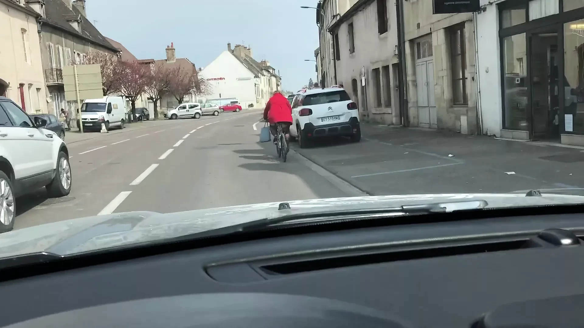 Vu dans la rue