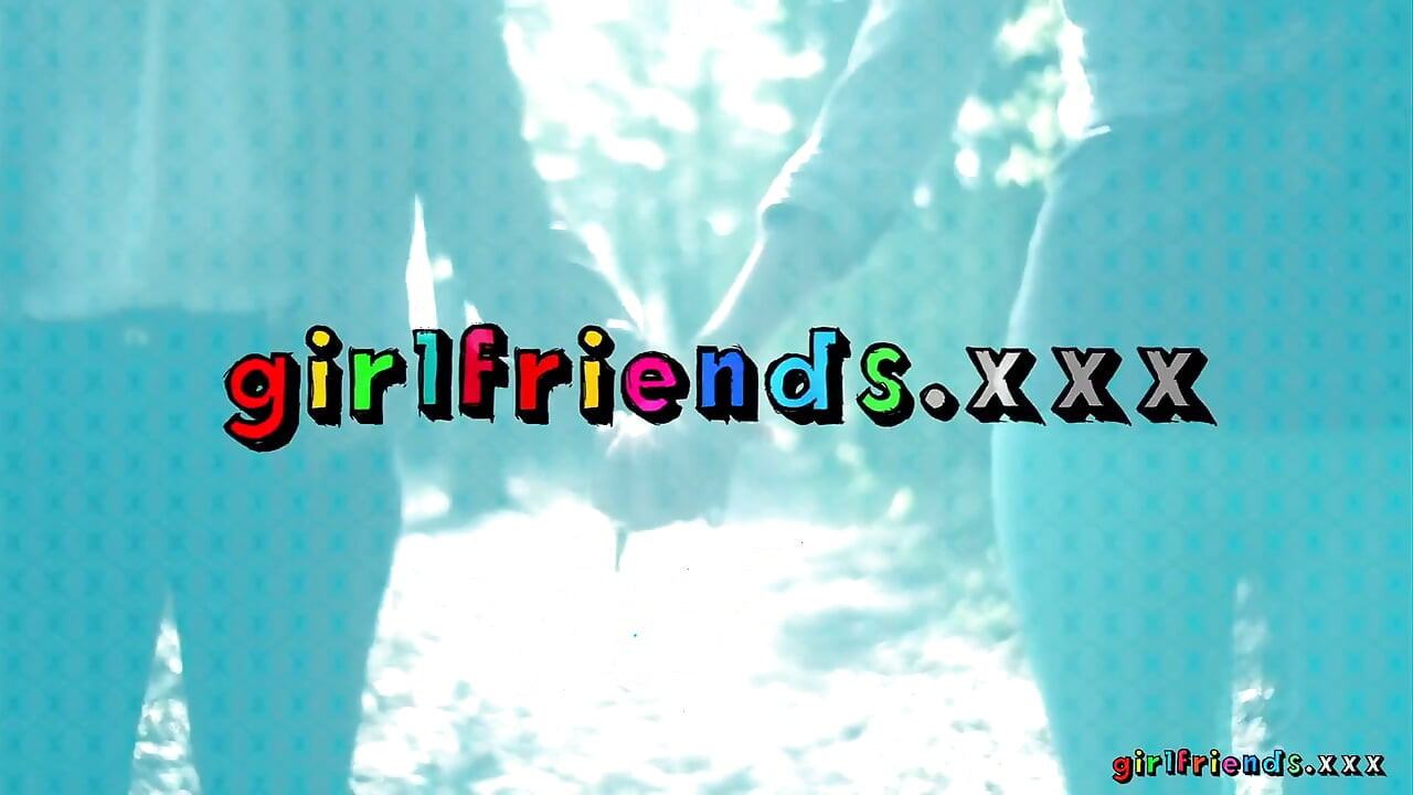 Girlfriends xxx - masturbasi sendirian di kamar mandi sambil direkam untuk semua