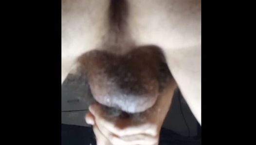 This boy gives himself a phenomenal handjob showing us his butt