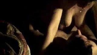 Эта брюнетка обожает секс со своим бойфрендом в любительском видео